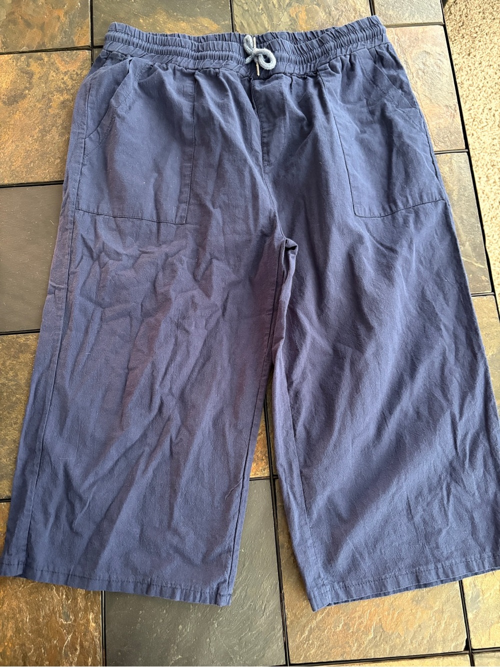 Amazon Navy Blue Capri Drawstring Pants